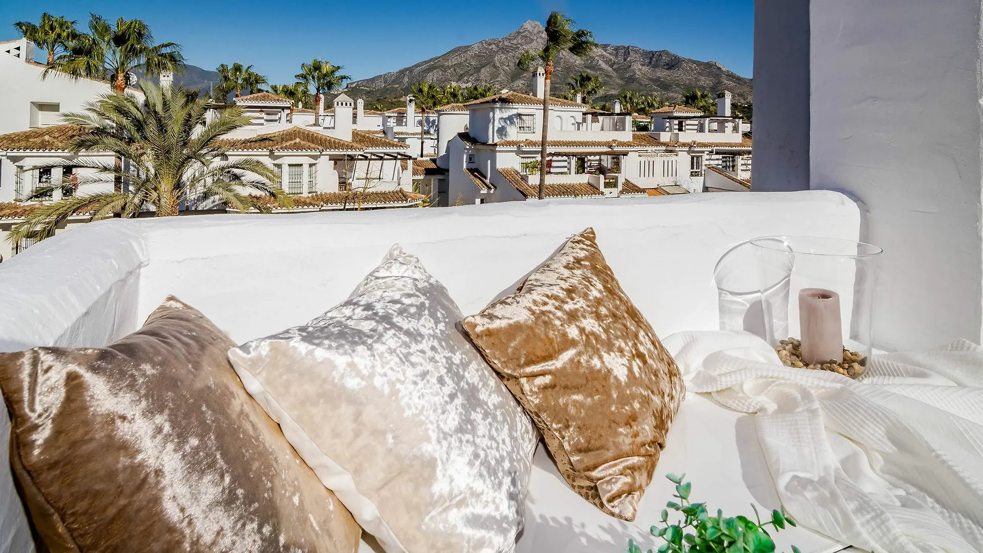 Lnm- Modern 2 Bedroom Penthouse P.Banus 马尔韦利亚 公寓